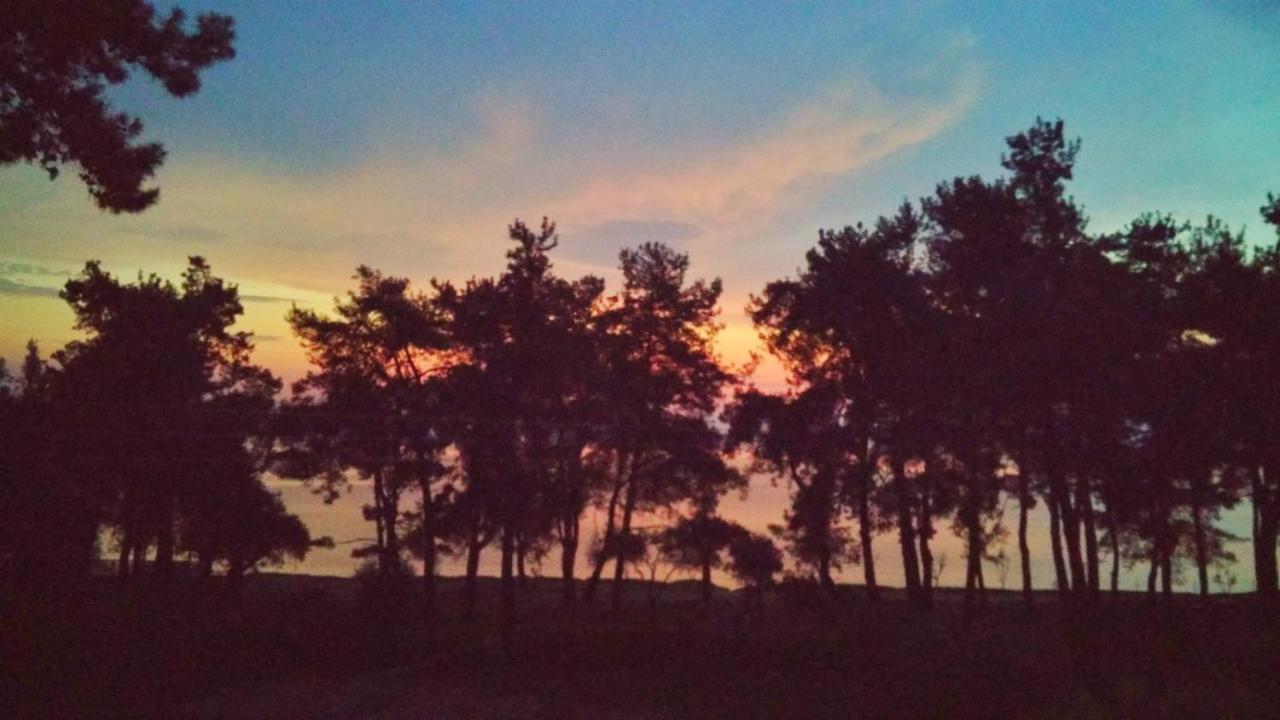 리메나스 Nisteri Seaside 아파트 외부 사진